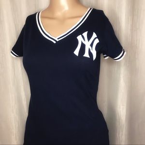 Majestic New York Yankees Women's Small